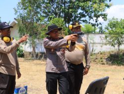 Tingkatkan Kemampuan dalam Penggunaan Senpi, Polres Ngawi Gelar Latihan Menembak