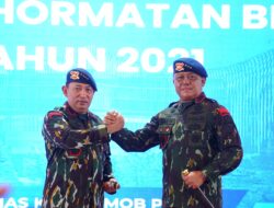 HUT ke-79 Brimob, Kapolri Kenang Pujian Atraksi Pasukan yang dihadiri Presiden Ke-7 Jokowi dan Presiden Ke-8 Prabowo