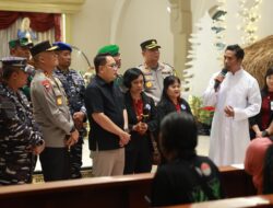 Kapolda Jatim Bersama Jajaran Forkopimda Kunjungi Sejumlah Gereja Pastikan Natal Aman dan Kondusif